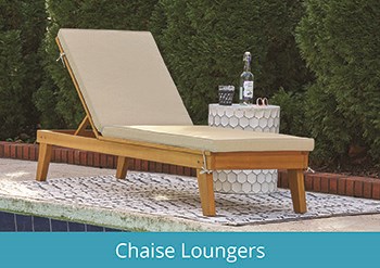 outdoor chaise lounges